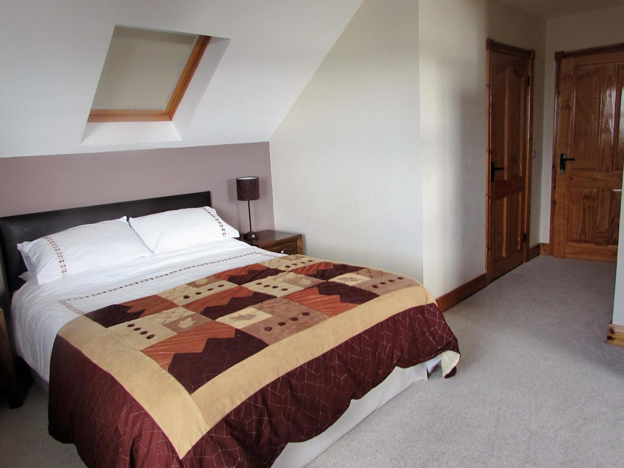 Inishowen Lodge B&B モビル 部屋 写真