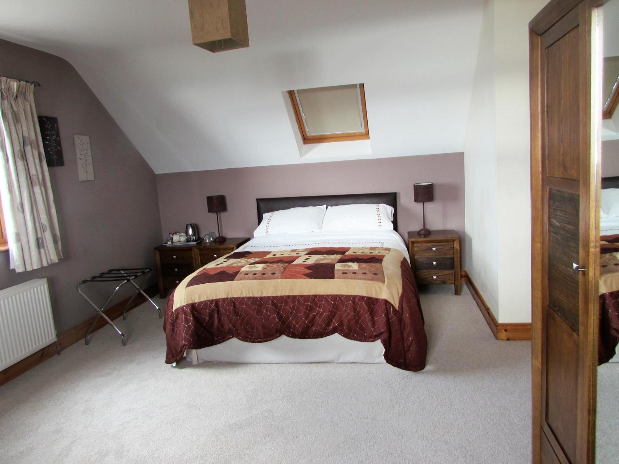 Inishowen Lodge B&B モビル 部屋 写真